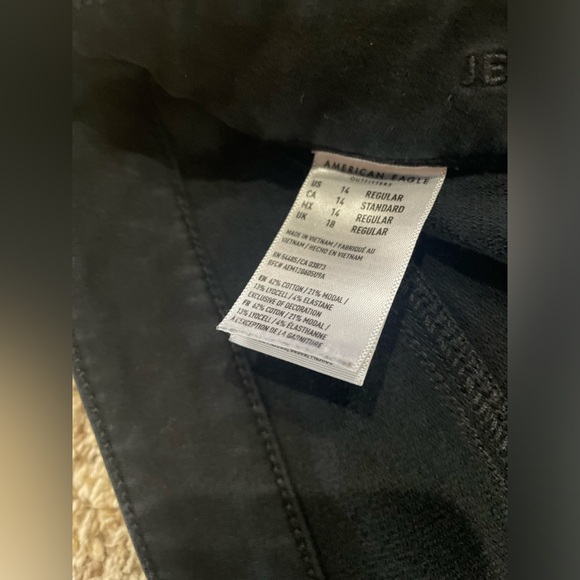 American Eagle Outfitters Women's Black Jeans - Picture 4 of 9